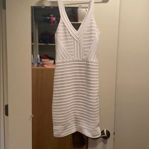 Bebe white body on dress